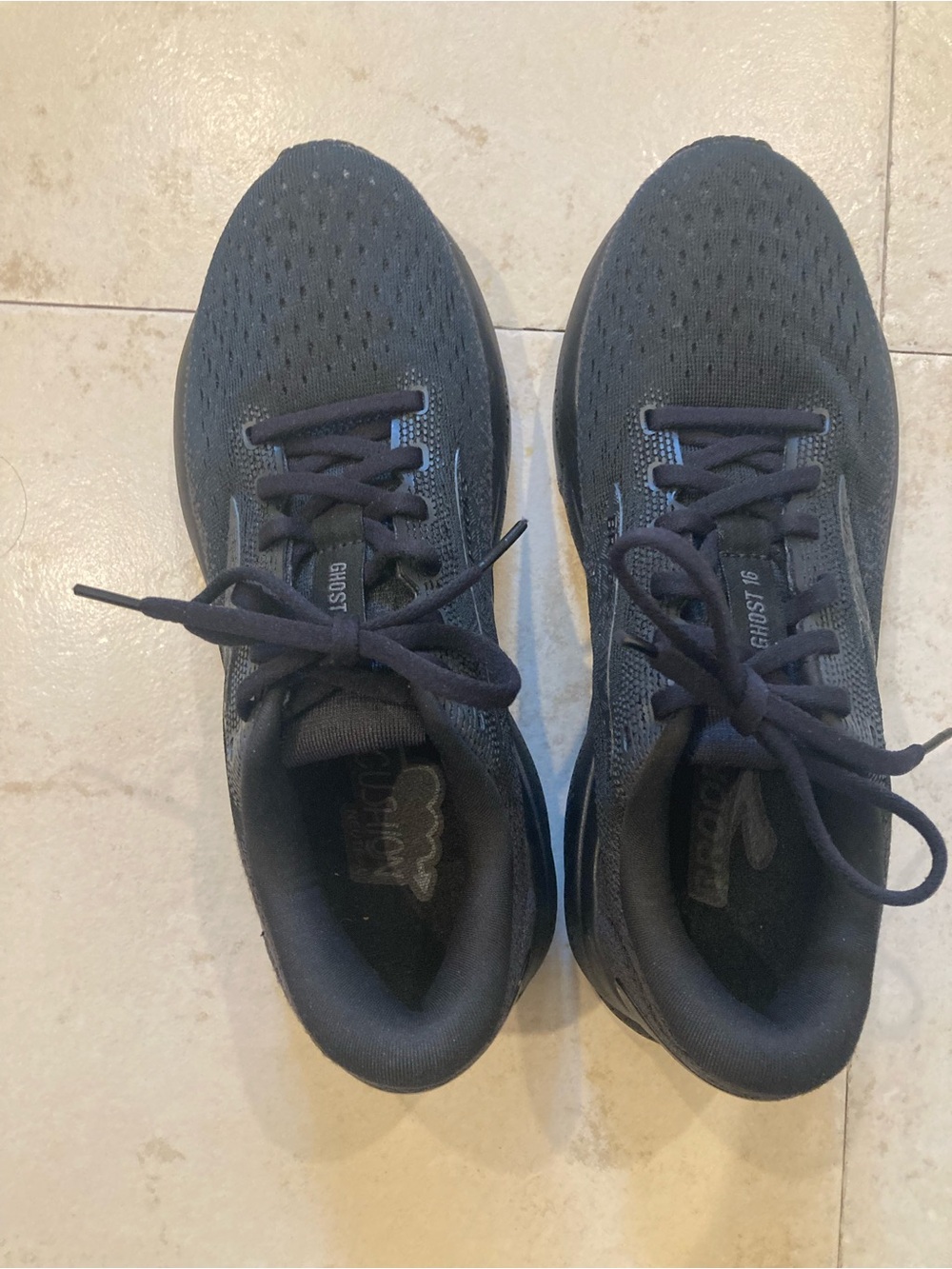 Brooks Ghost 16 athletic Shoes - Black